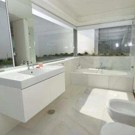 Modern In Bidos Lisbon With Garden And Pool Вилла *